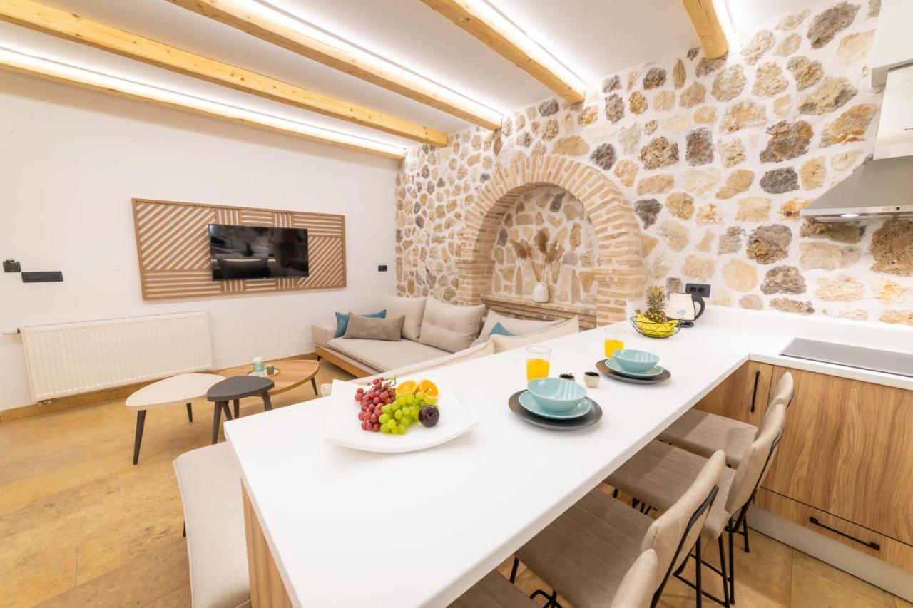 פארגה Domus Inn Luxury Apartments מראה חיצוני תמונה